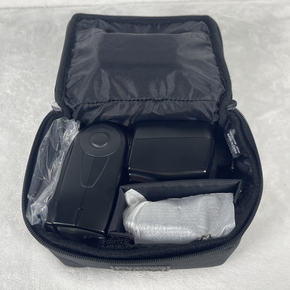 Nikon Speedlight SB-700 Auto Focus Shoe Mount Filters Diffuser Case Stand Manual - Picture 4 of 7